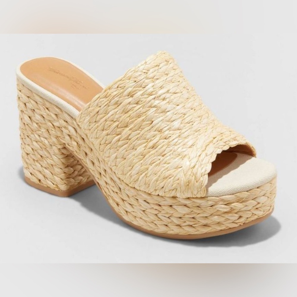 Universal Thread Nessa Rafia Platform Heels